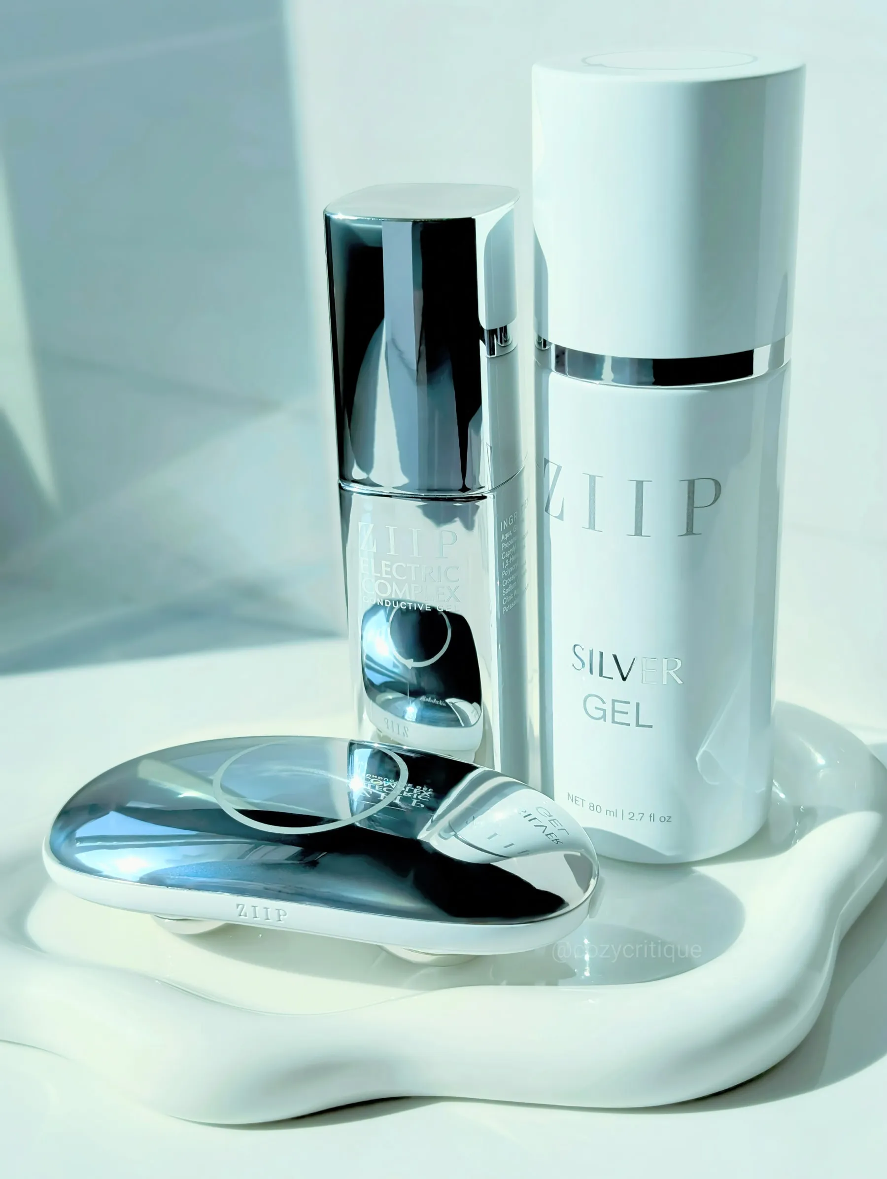 The ZIIP HALO microcurrent device with ZIIP Electric Complex conductive gel and Silver Gel